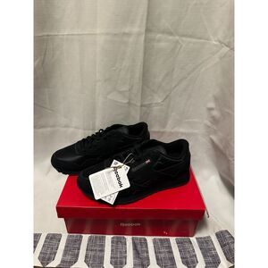 NWT Reebok Mens Classic Nylon Sneakers Tennis Shoes Core Black Size 7.5